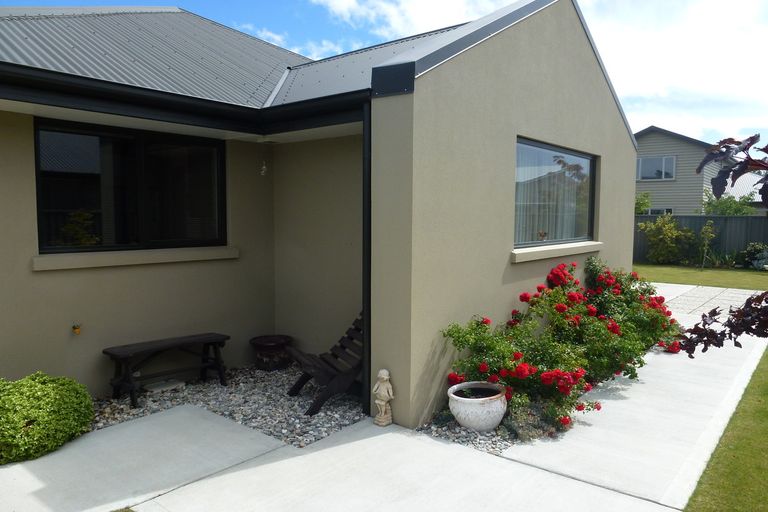 Photo of property in 22 Henderson Drive, Alexandra, 9320