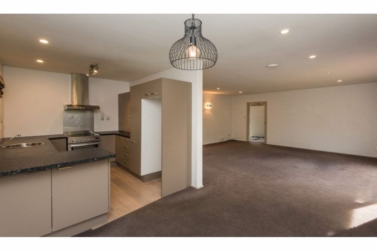 Photo of property in 22 Albany Street, St Albans, Christchurch, 8014