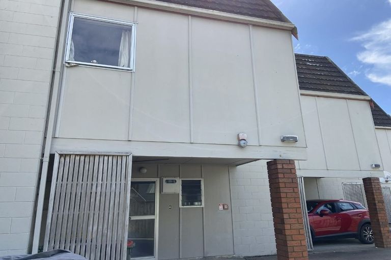 Photo of property in 6/99 Pharazyn Street, Melling, Lower Hutt, 5010