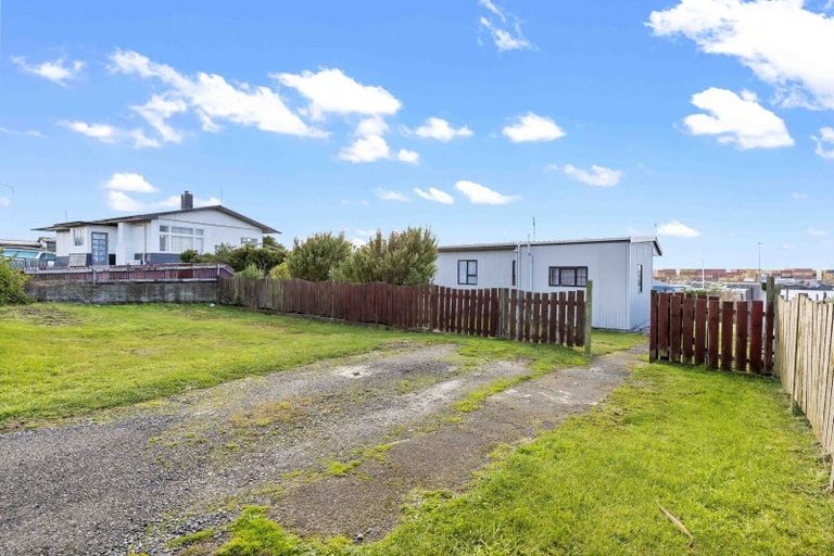 Photo of property in 293 Gore Street, Bluff, 9814