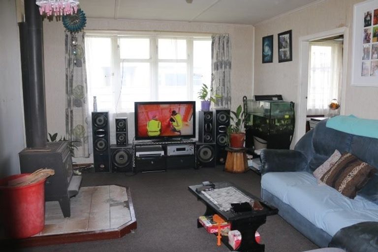 Photo of property in 8a Fairs Road, Milson, Palmerston North, 4414