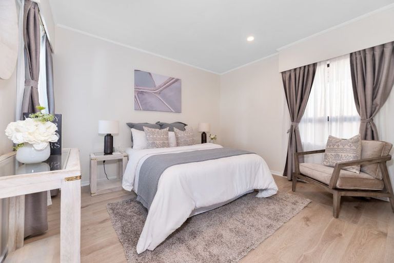 Photo of property in 25 Coates Road, Cockle Bay, Auckland, 2014