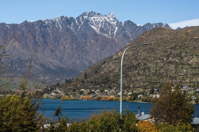 Photo of property in Greenstone Terraces, 52/716 Frankton Road, Queenstown, 9300
