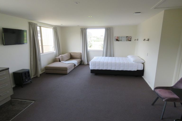 Photo of property in 5 The Parade, Okarito, Whataroa, 7886