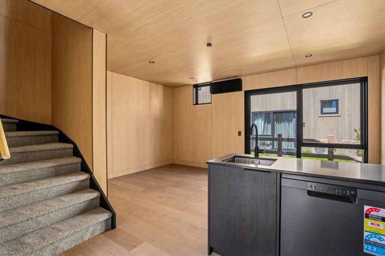 Photo of property in 3 O'meara Street, Swanson, Auckland, 0614