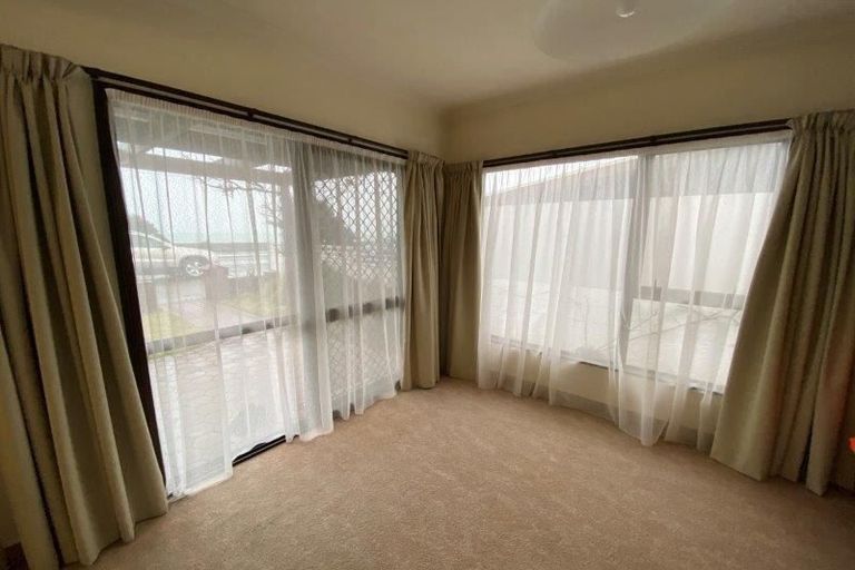 Photo of property in 32a Charles Street, Westshore, Napier, 4110