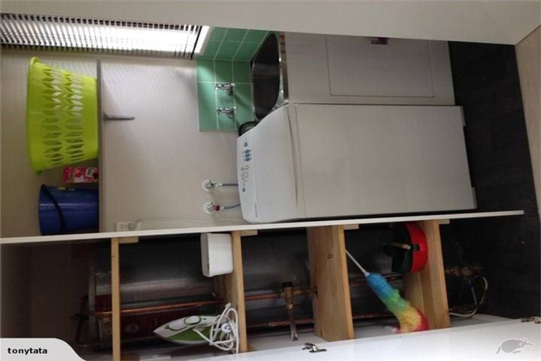 Photo of property in 2/23 Chipping Lane, Redwood, Christchurch, 8051