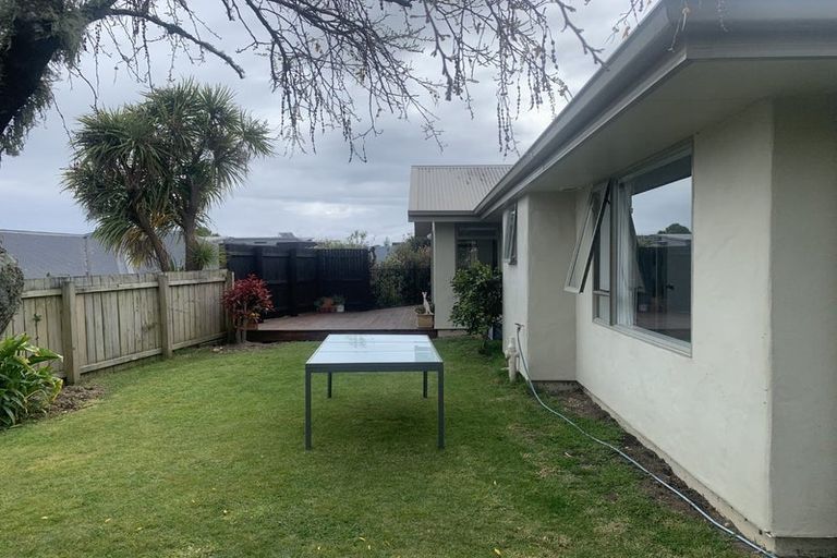 Photo of property in 12 Lionel Place, Mapua, 7005