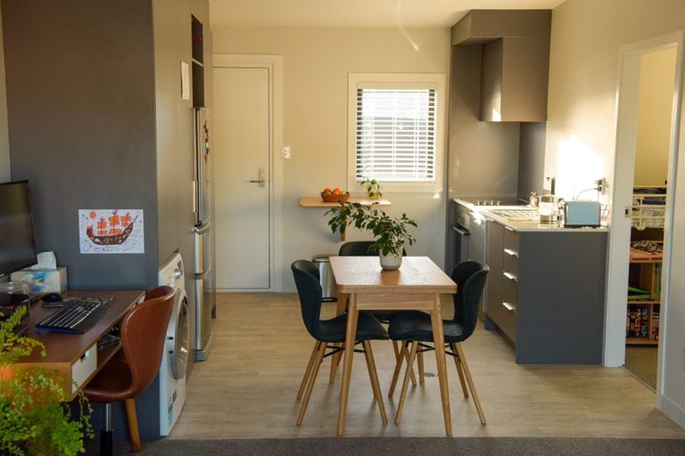 Photo of property in 8/11f Newtown Avenue, Newtown, Wellington, 6021