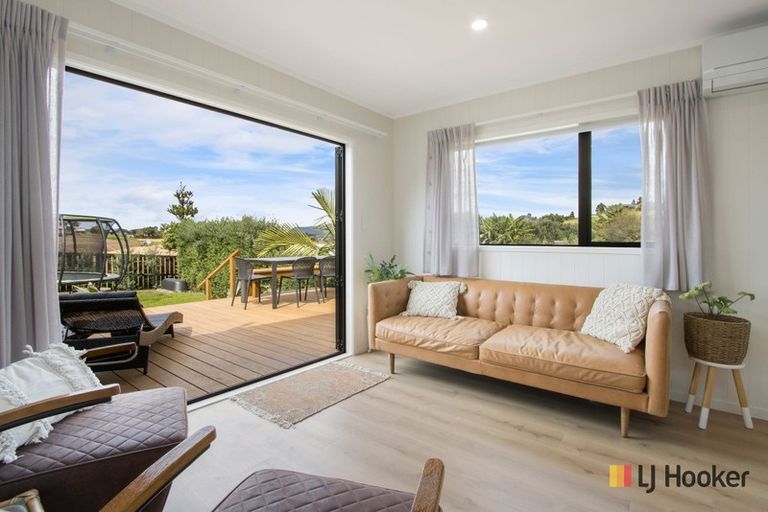 Photo of property in 68 The Crescent, Waihi Beach, 3611