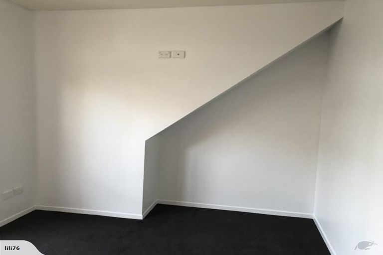 Photo of property in Pirie Street Townhouses, 4/35 Pirie Street, Mount Victoria, Wellington, 6011