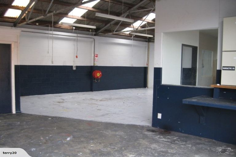 Photo of property in 16 Regent Drive, Paraparaumu Beach, Paraparaumu, 5032