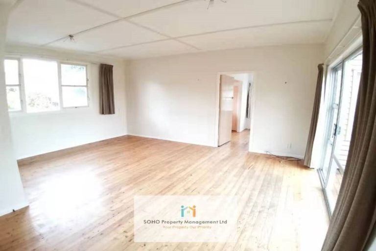 Photo of property in 31 Newhaven Terrace, Mairangi Bay, Auckland, 0630