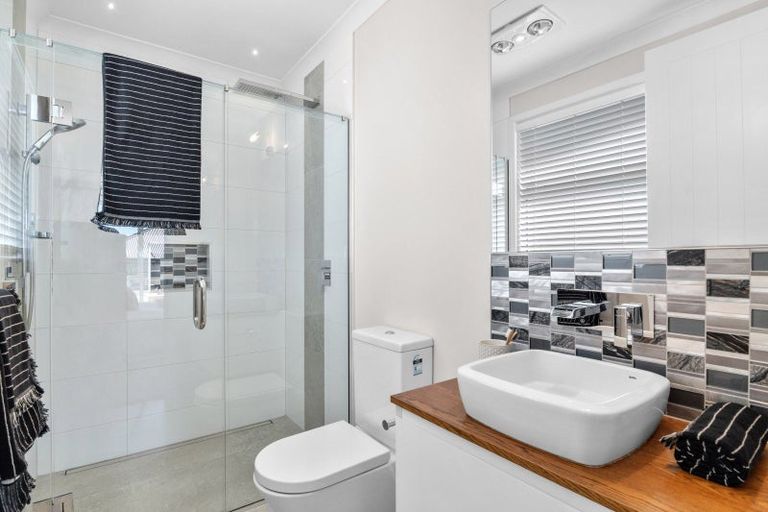 Photo of property in 15 Koi Crescent, Mapua, 7005