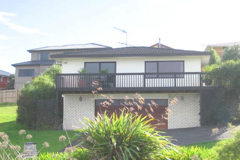 Photo of property in 23 Savoy Road, Orewa, 0931