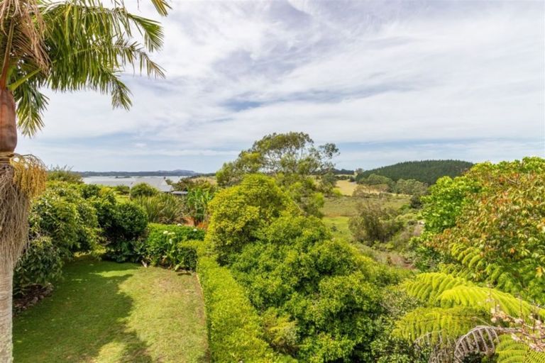 Photo of property in 33 Reinga Road, Kerikeri, 0230