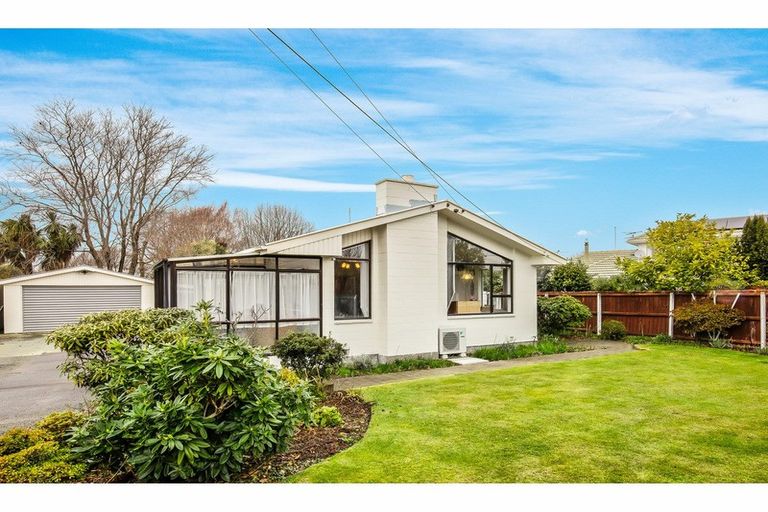 Photo of property in 16a Fenhall Street, Russley, Christchurch, 8042