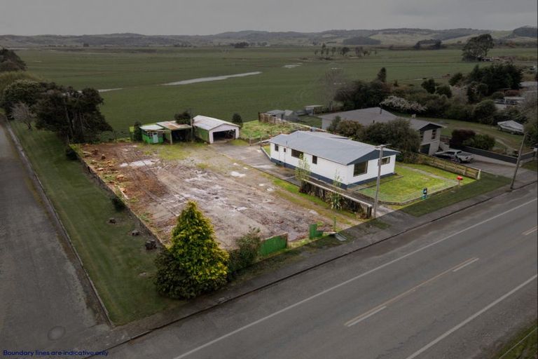 Photo of property in 25 Clifden Highway, Tuatapere, 9620
