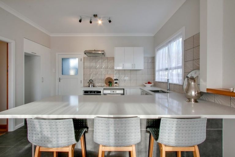 Photo of property in 282 Kennedy Road, Onekawa, Napier, 4110