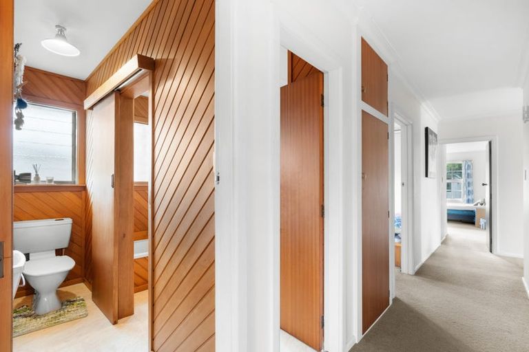 Photo of property in 8 Kirkdale Place, Avonhead, Christchurch, 8042