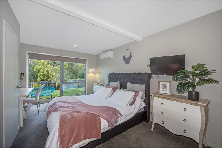 Photo of property in 4a Astrolabe Place, Gulf Harbour, Whangaparaoa, 0930