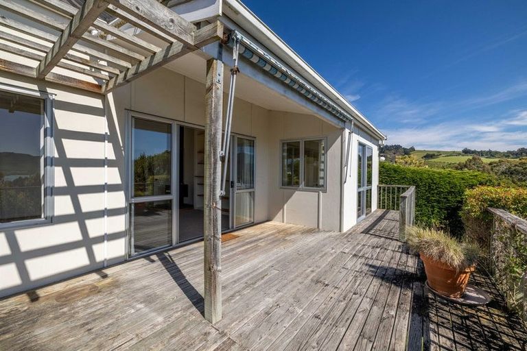 Photo of property in 21 Whero Avenue, Diamond Harbour, Lyttelton, 8971