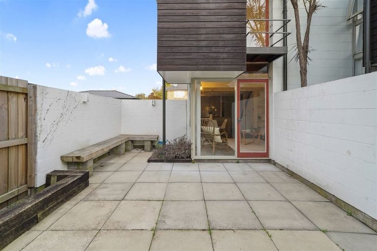 Photo of property in 8/30 Clissold Street, Merivale, Christchurch, 8014