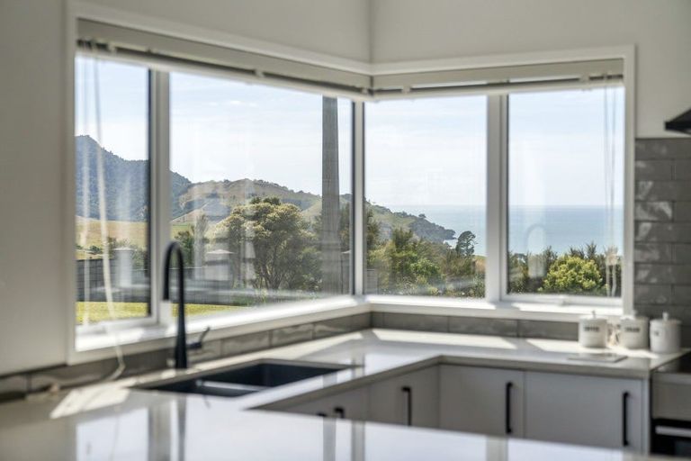 Photo of property in 105 Centennial Drive, Whitianga, 3510