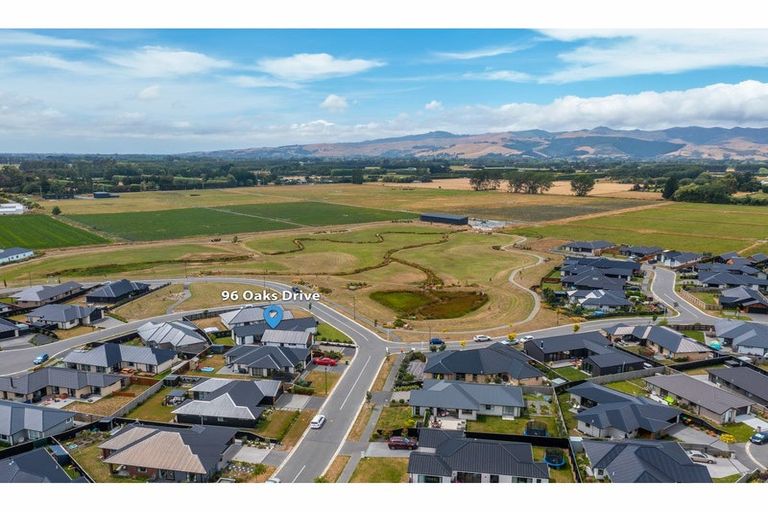 Photo of property in 96 Oaks Drive, Lincoln, 7608