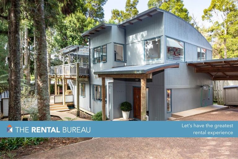 Photo of property in 220 Woodlands Park Road, Titirangi, Auckland, 0604