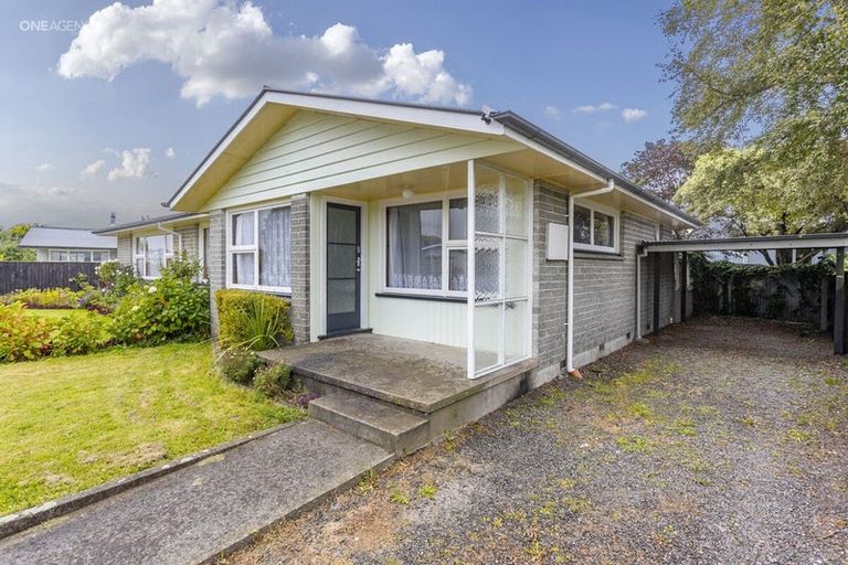 Photo of property in 4a Weston Place, Rangiora, 7400
