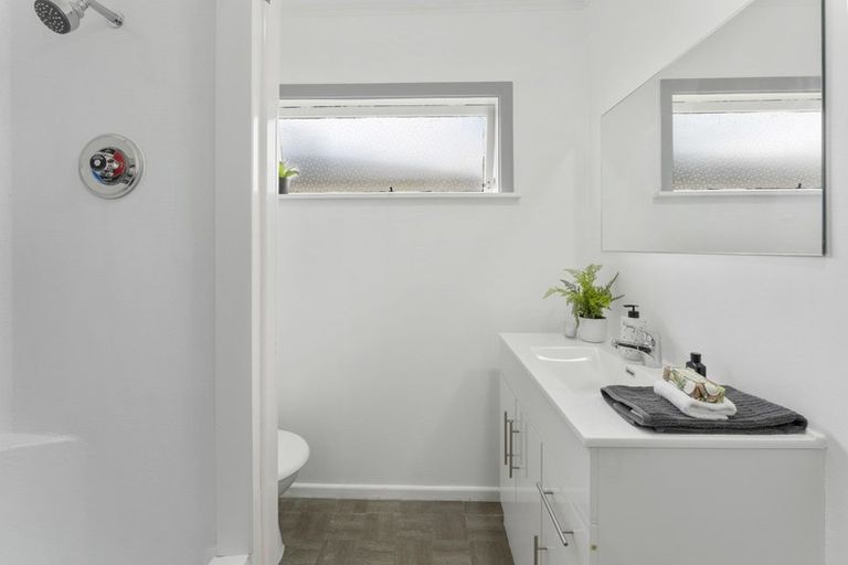 Photo of property in 183 Wainuiomata Road, Wainuiomata, Lower Hutt, 5014