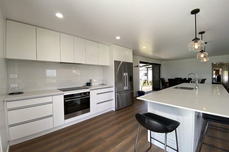 Photo of property in 782 Mangorei Road, Mangorei, New Plymouth, 4371