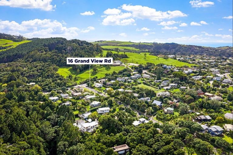 Photo of property in 16 Grand View Road, Leigh, 0985