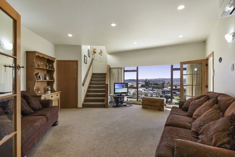 Photo of property in 6 Hipango Terrace, Durie Hill, Whanganui, 4500