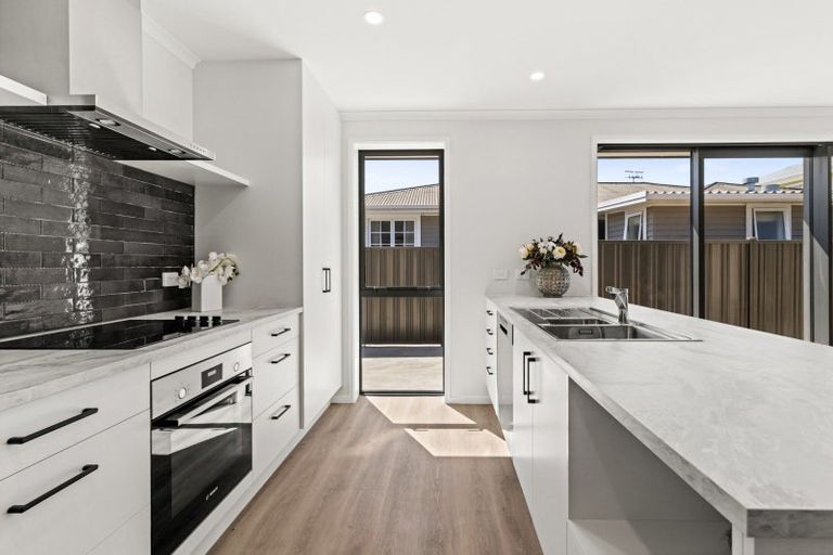 Photo of property in 13a Warwick Crescent, Taradale, Napier, 4112