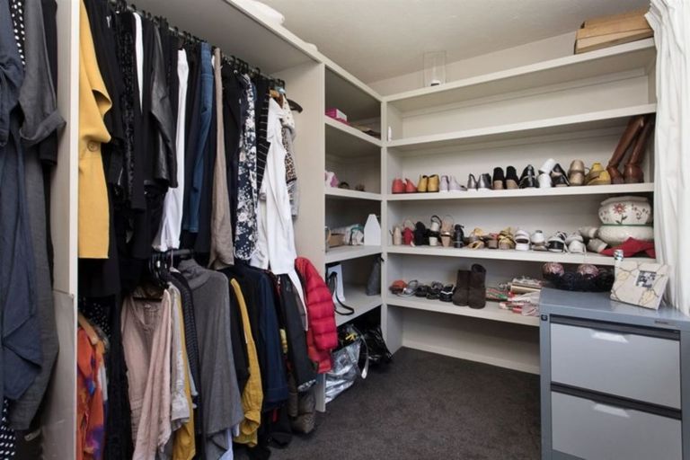 Photo of property in 15 Te Maru Place, Redwood, Christchurch, 8051