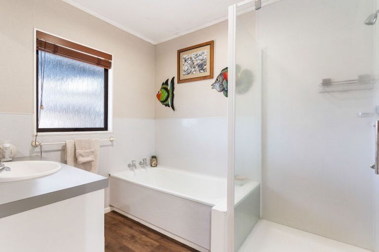 Photo of property in 204 Martyn Road, Whangamata, 3620