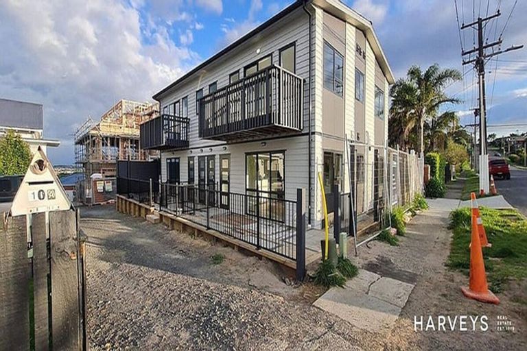 Photo of property in 12 Pleasant Road, Glen Eden, Auckland, 0602