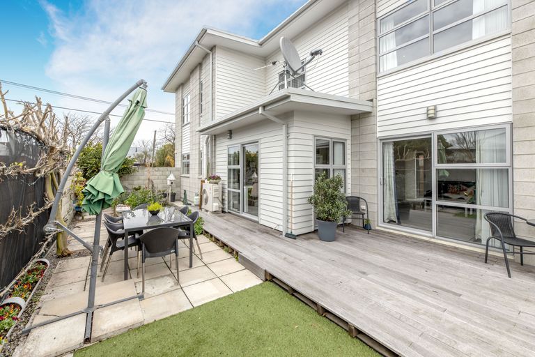 Photo of property in 48b Dickens Street, Addington, Christchurch, 8024