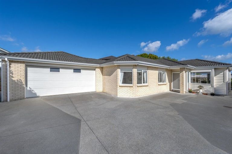 Photo of property in 28 Drake Street, Howick, Auckland, 2014