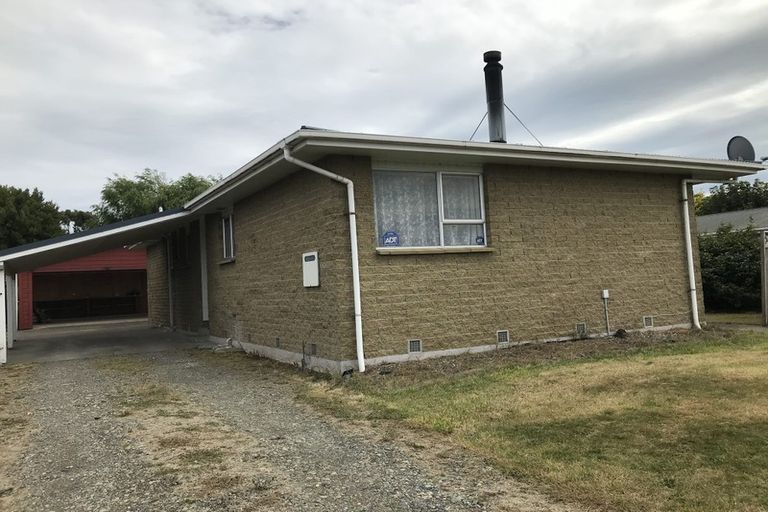 Photo of property in 100 Dunbeath Crescent, Kew, Invercargill, 9812