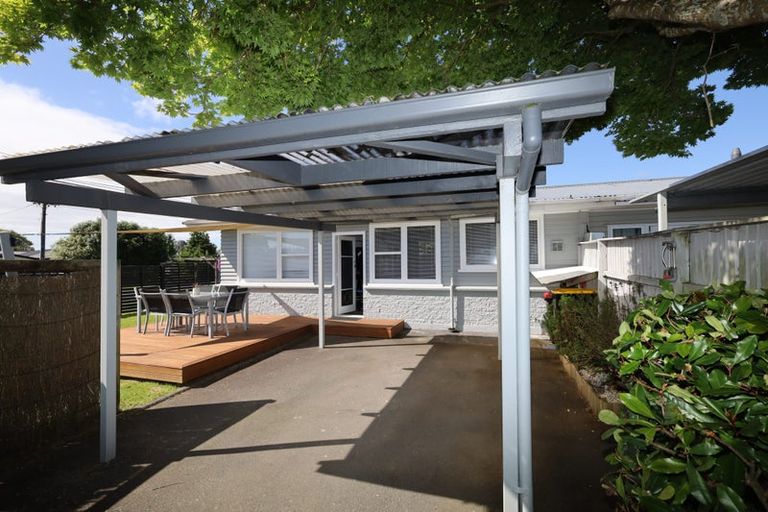 Photo of property in 2a Milton Road, Otumoetai, Tauranga, 3110