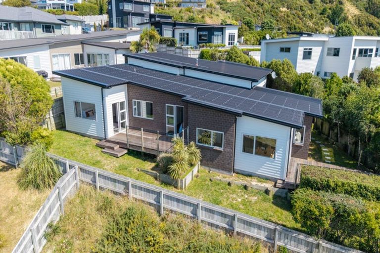 Photo of property in 59 Endeavour Drive, Whitby, Porirua, 5024