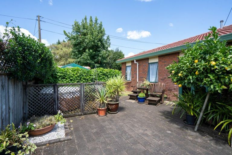 Photo of property in 158a Victoria Street, Cambridge, 3434