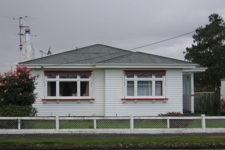 Photo of property in 20 Cambridge Terrace, Masterton, 5810