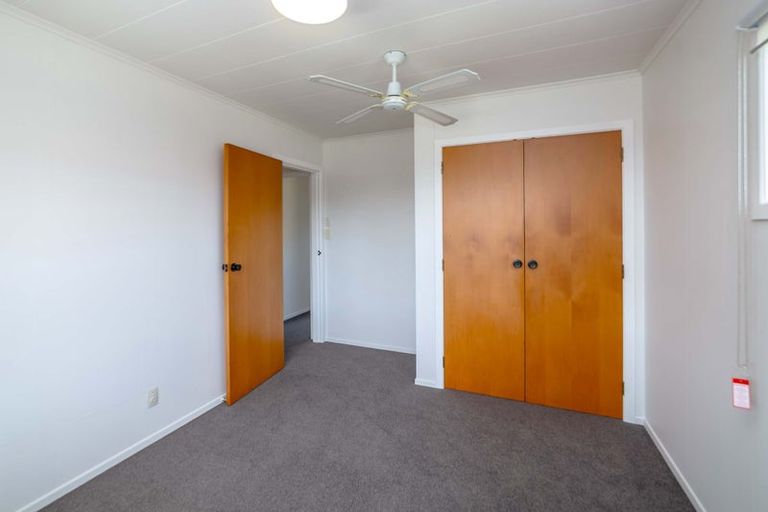 Photo of property in 72 New York Street, Martinborough, 5711