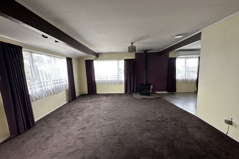 Photo of property in 18 Malvina Place, Bucklands Beach, Auckland, 2014