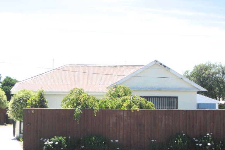 Photo of property in 106 Selwyn Street, Somerfield, Christchurch, 8024
