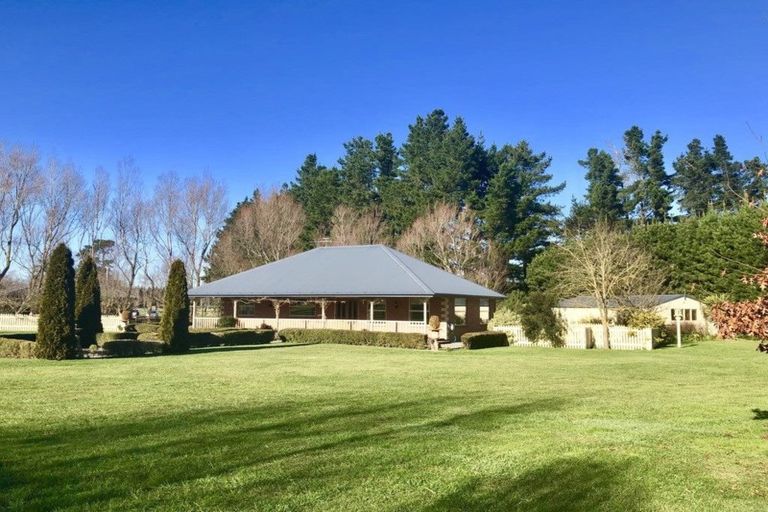Photo of property in 1332 Wolffs Road, West Eyreton, Rangiora, 7475